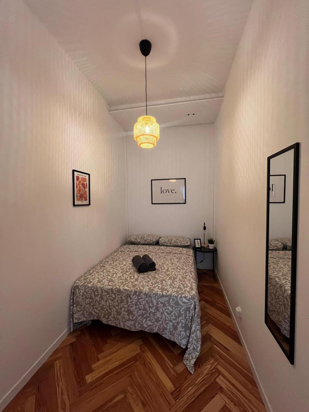 Private Rooms In Magdalena Street 马德里 外观 照片